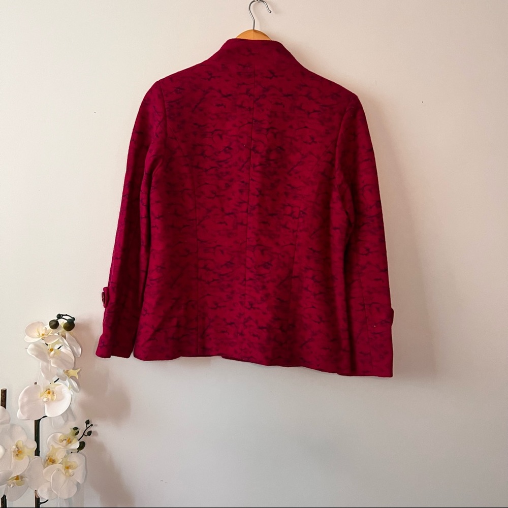 Jacket - Picture 4 of 5